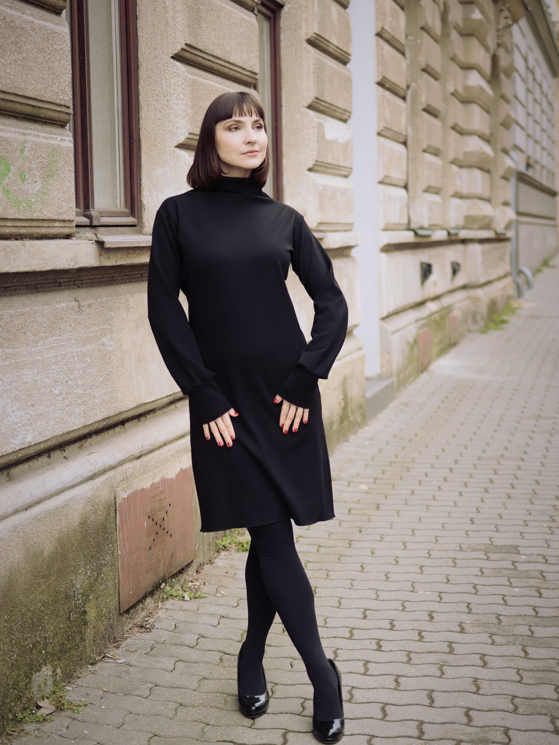 Šaty Punto rolák černé 1