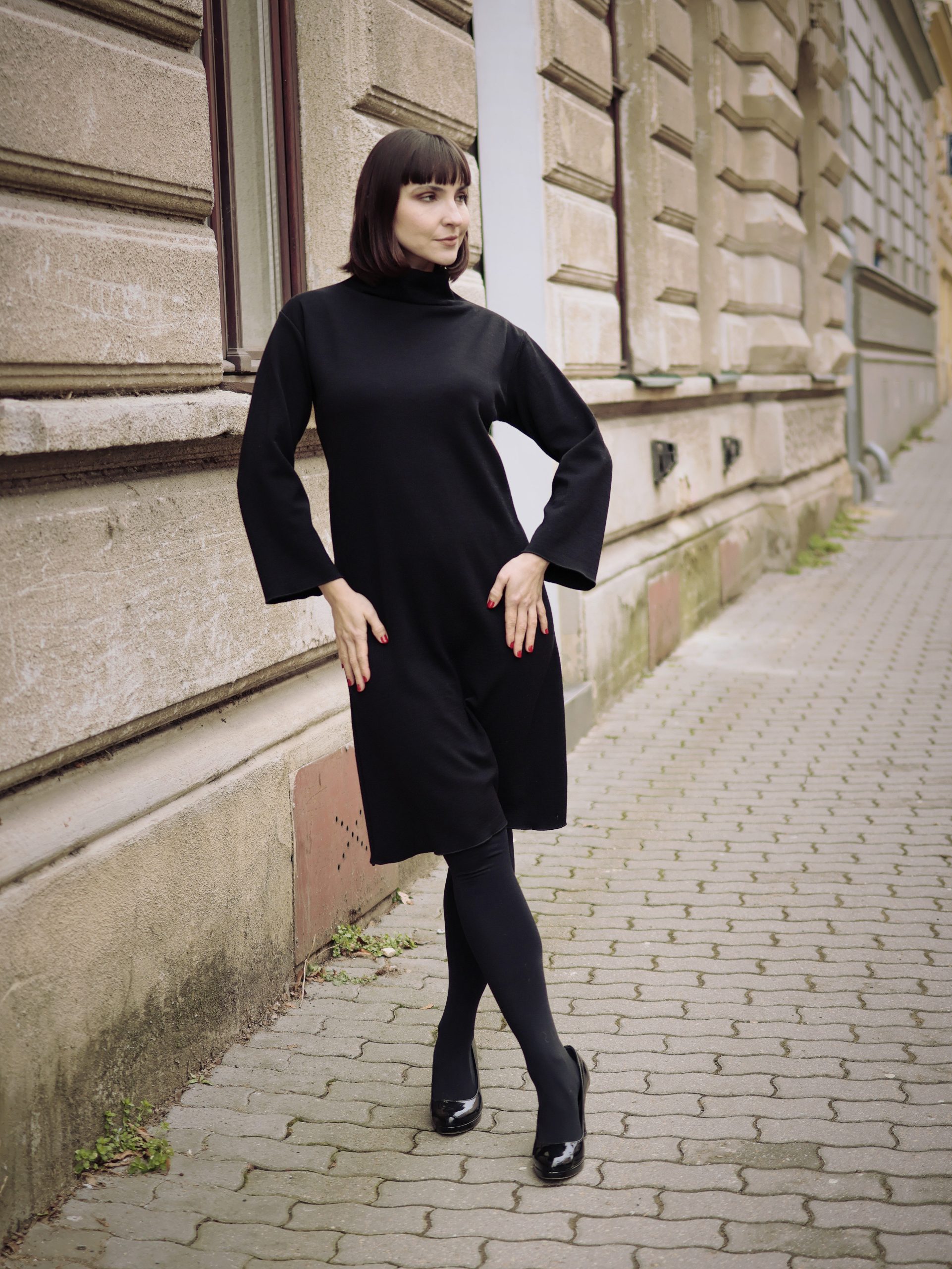 Šaty merino rolák černé2