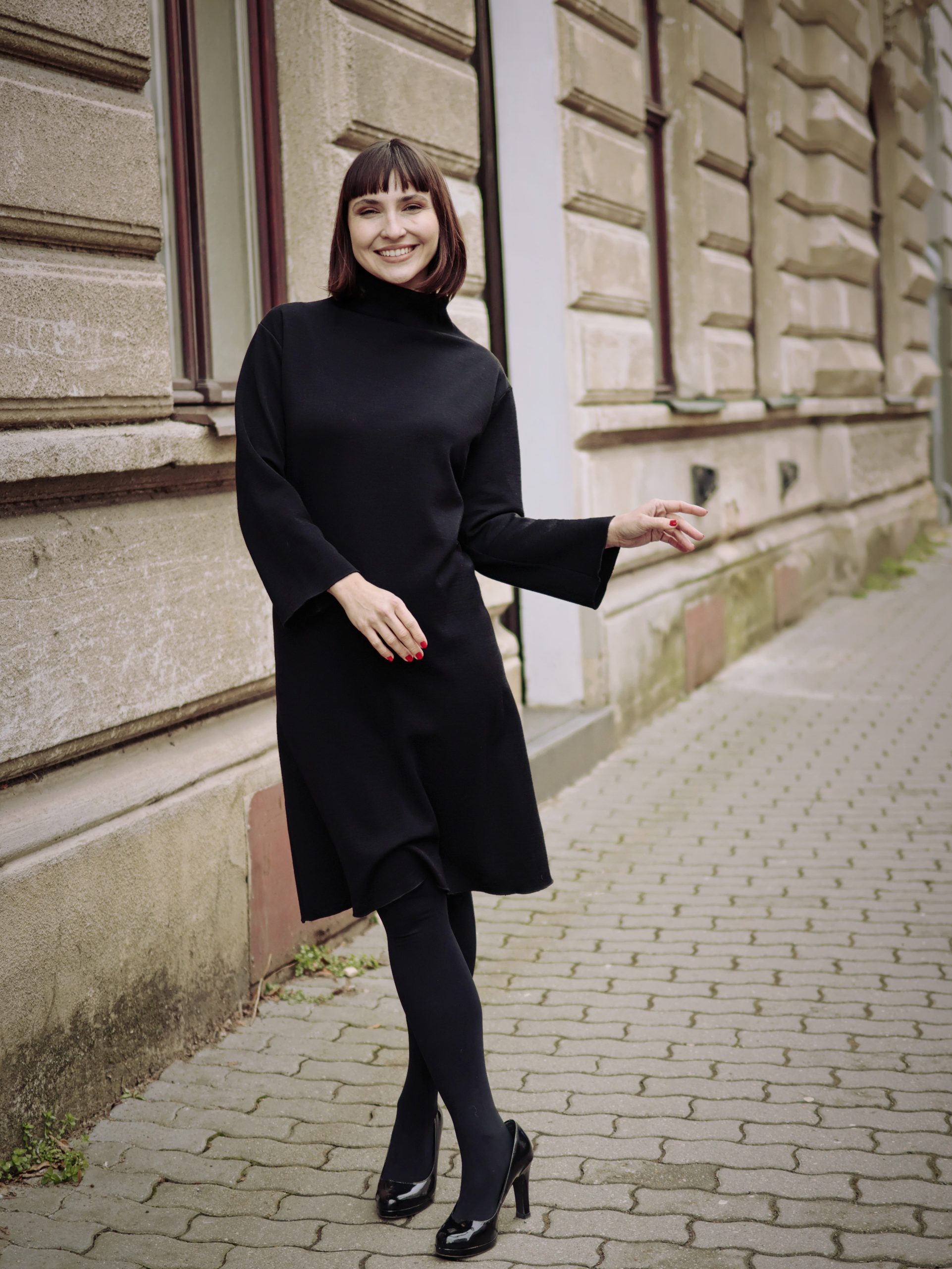 Šaty merino rolák černé3