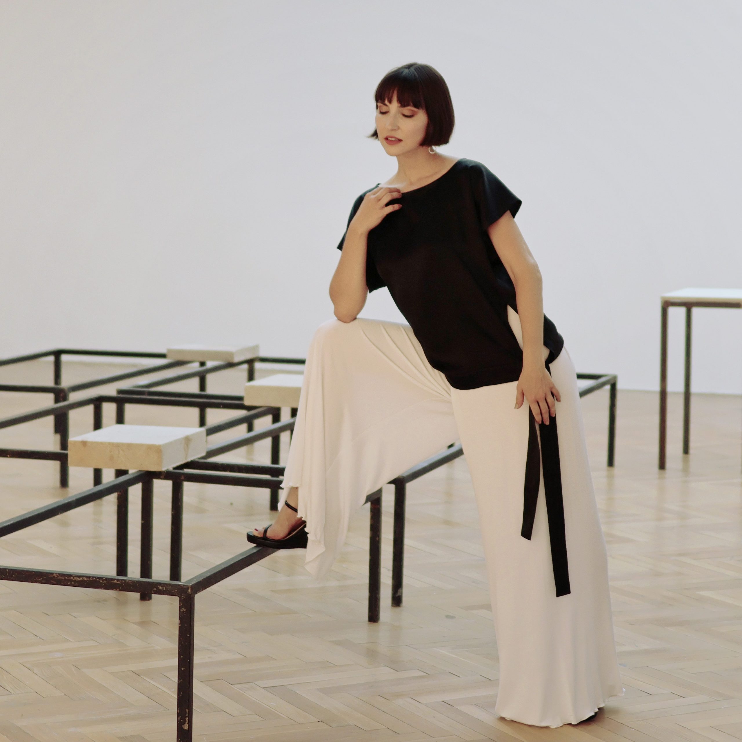 Top Hedvábí černý2